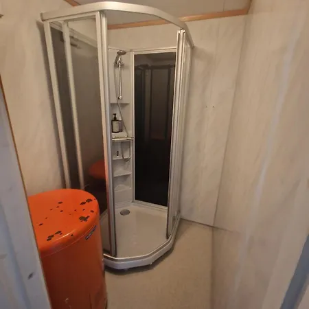 Gamle Fiskarheimen I Lägenhet Sund (Nordland)